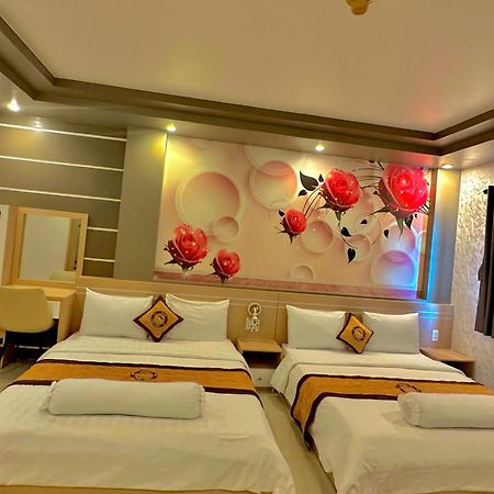 Phuc Hung Hotel Rạch Gia Exteriör bild