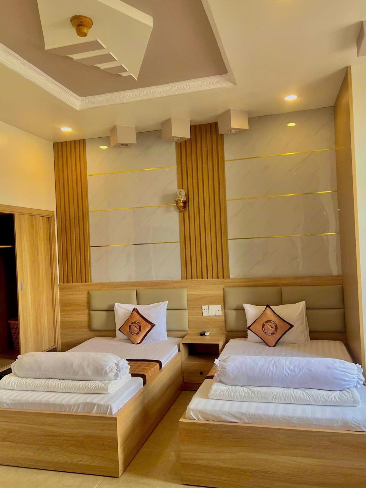 Phuc Hung Hotel Rạch Gia Exteriör bild